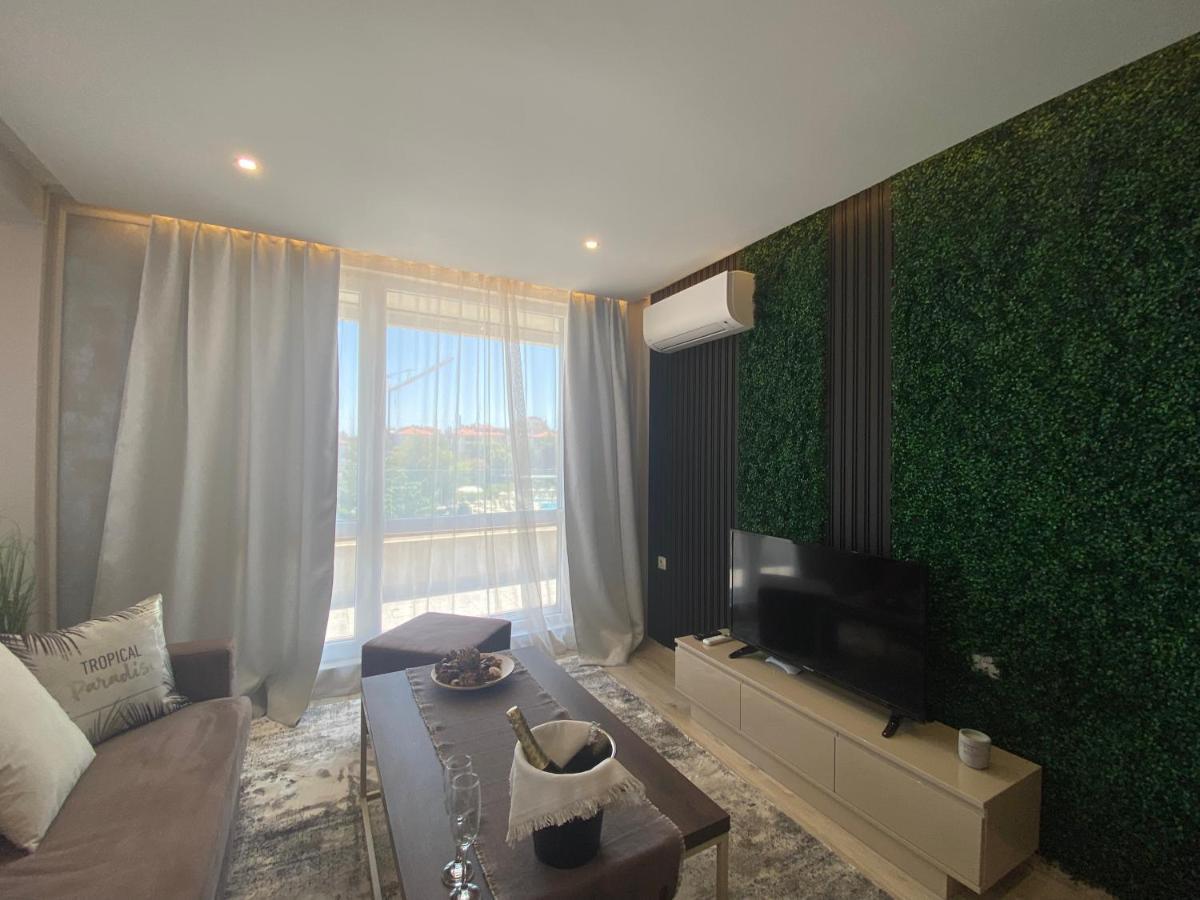 Paradiso 'В' 607 Large Luxury Apartment 네세부르 외부 사진