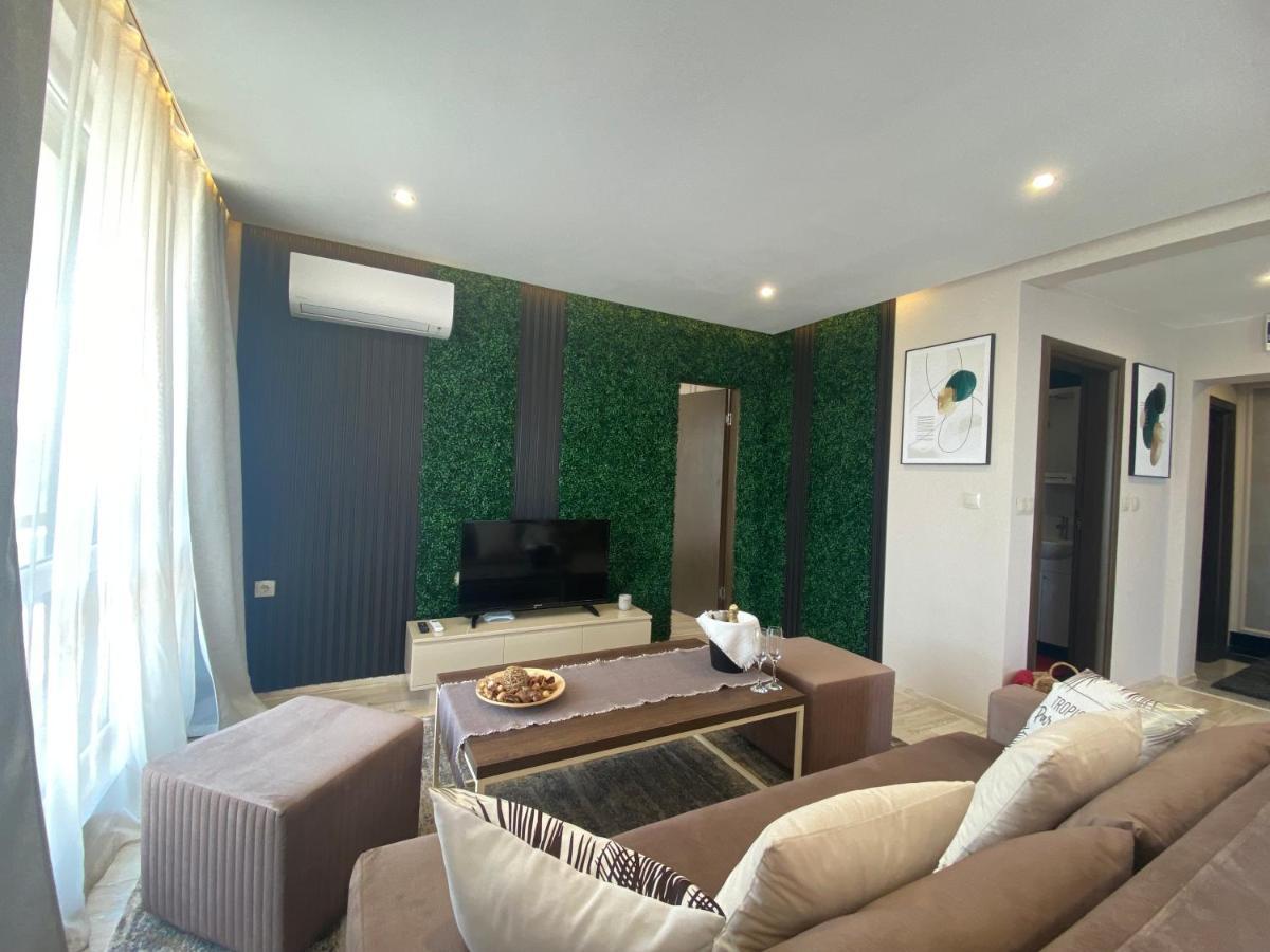 Paradiso 'В' 607 Large Luxury Apartment 네세부르 외부 사진