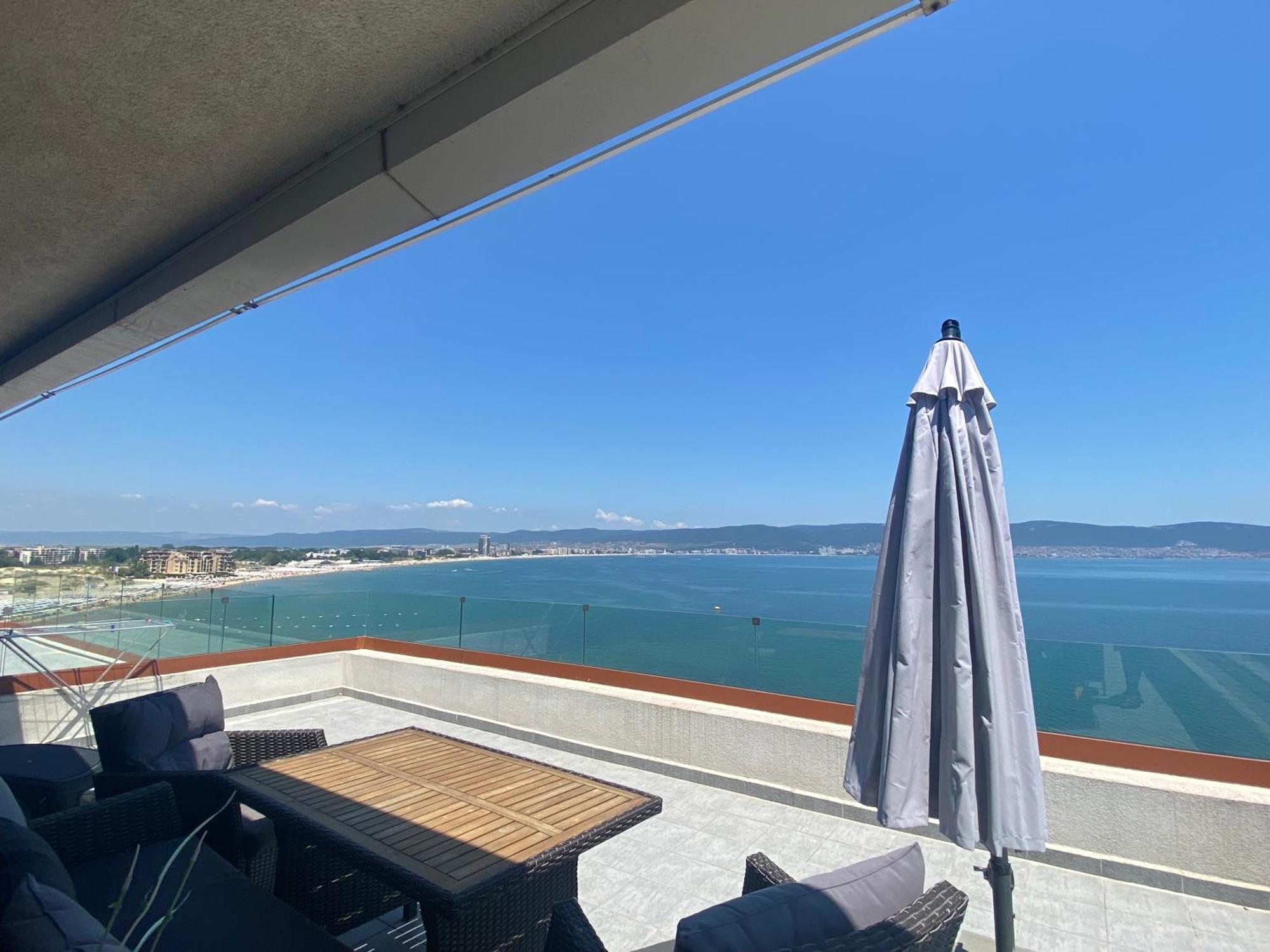 Paradiso 'В' 607 Large Luxury Apartment 네세부르 외부 사진